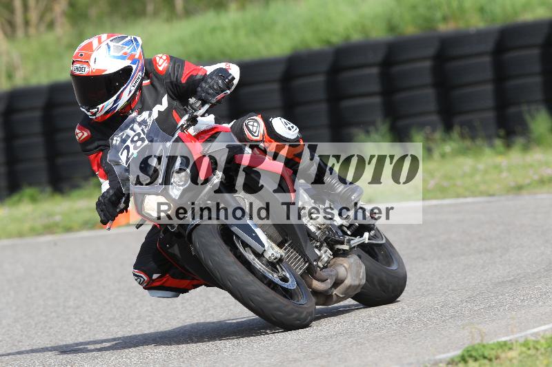 Archiv-2025/10 23.04.2025 Cornu Master School ADR/gruen-vert/28